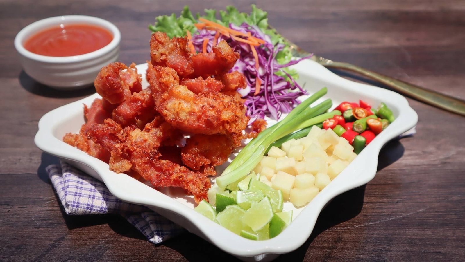 ริบอายย่างน้ำปลาจิ้มแจ่ว