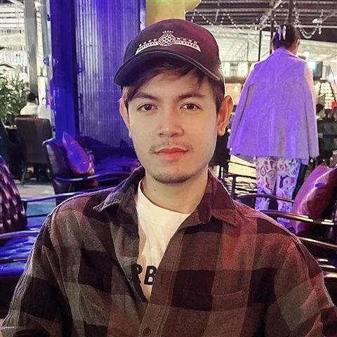 ผู้กัดจานตั้ม